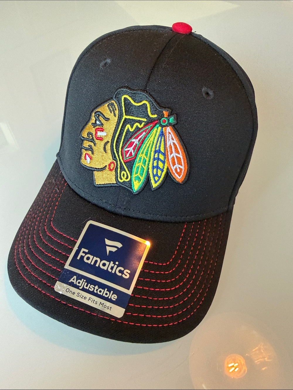 Fanatics Cap with Chicago Blackhawks Logo and Red Stitching - one size most